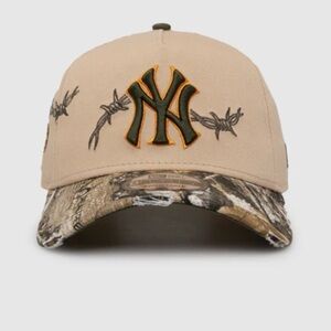 New Era Tan Yankees SnapBack Real Tree